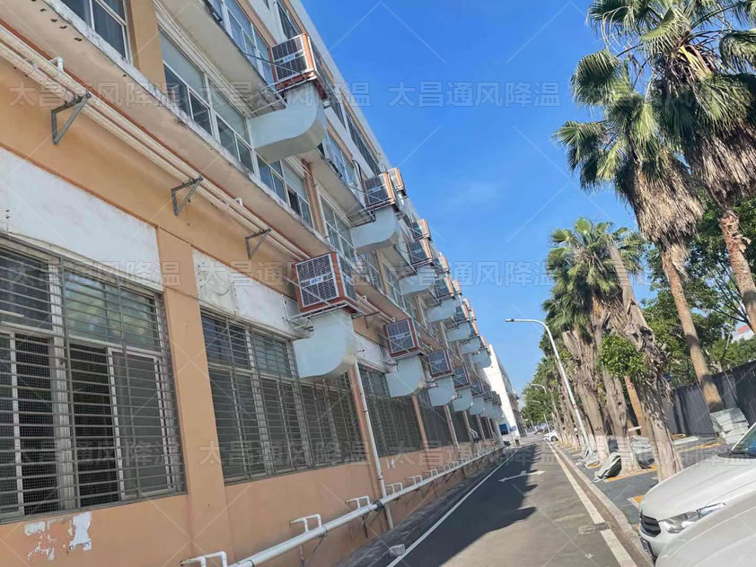 夏天車間降溫用什么設備省錢