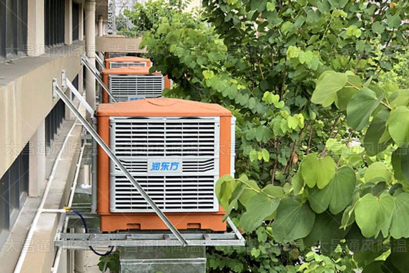 五金工廠車(chē)間降溫設(shè)備,五金廠車(chē)間通風(fēng)降溫辦法