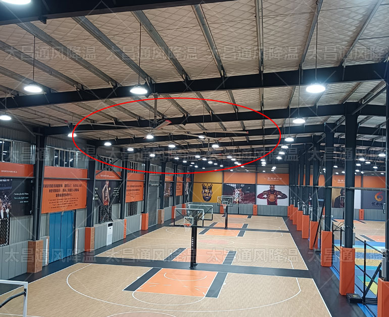 雨水季,工業(yè)大風(fēng)扇幫助廠(chǎng)房車(chē)間防潮除濕 通風(fēng)換氣