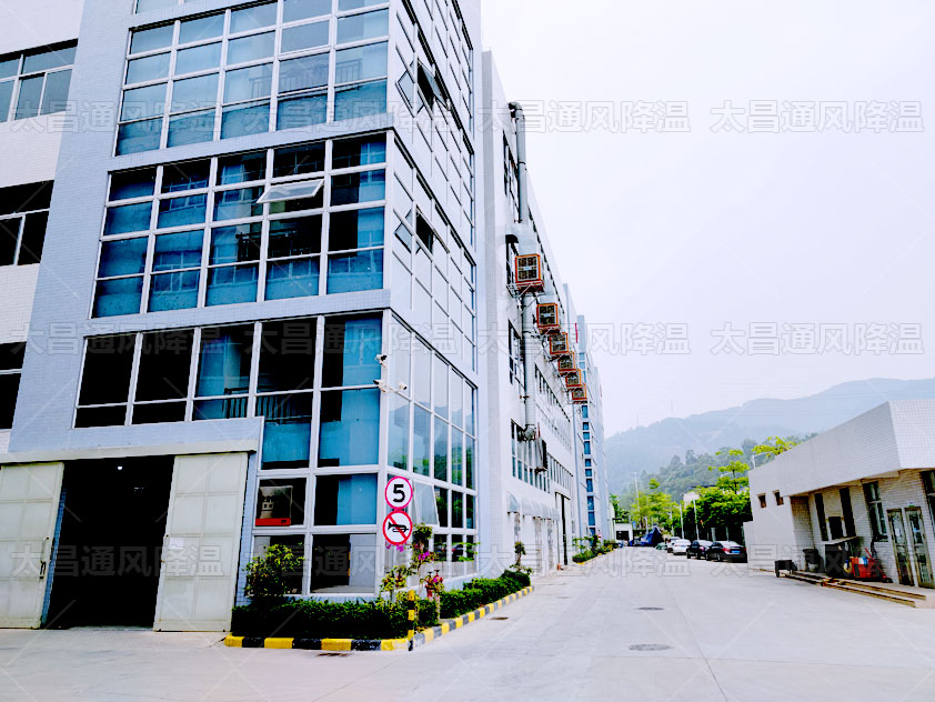 廠房通風降溫用什么降溫設備比較合適呢？