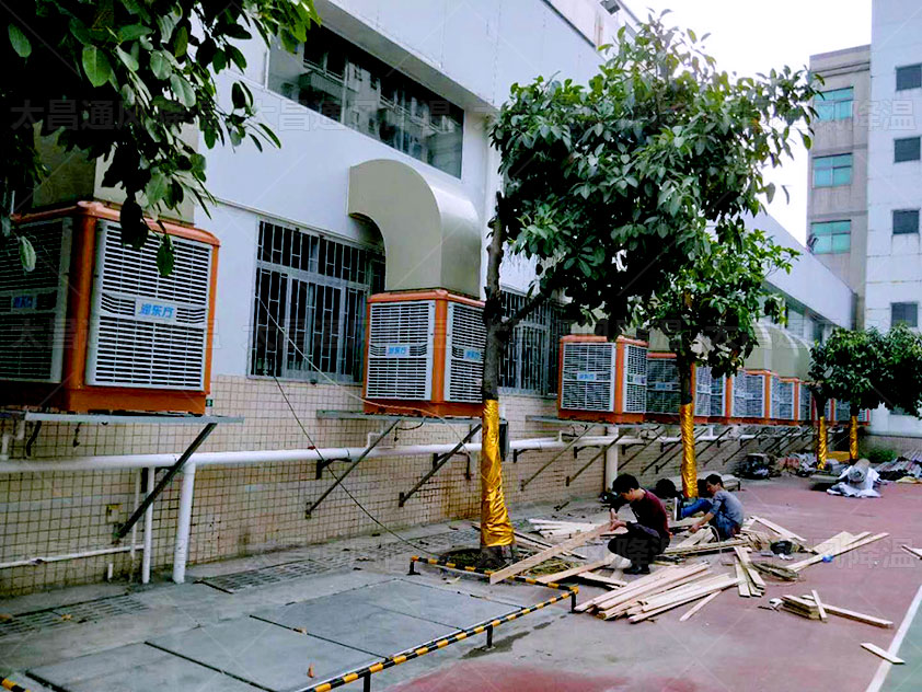 找廠房降溫設(shè)備,千萬(wàn)不要錯(cuò)過(guò)潤(rùn)東方環(huán)保空調(diào)