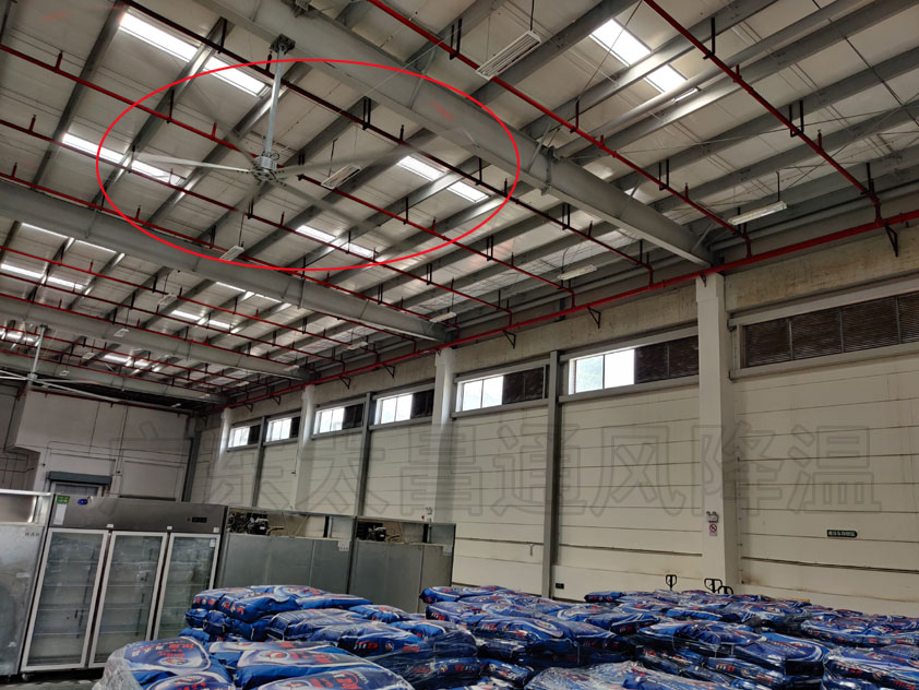 大型倉(cāng)庫(kù)工業(yè)大風(fēng)扇 通風(fēng)降溫解決方案